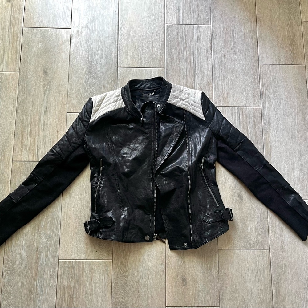 BCBG MAXAZRIA Black With White Accents Leather Moto Jacket.